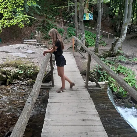 בית כפרי Cherry *